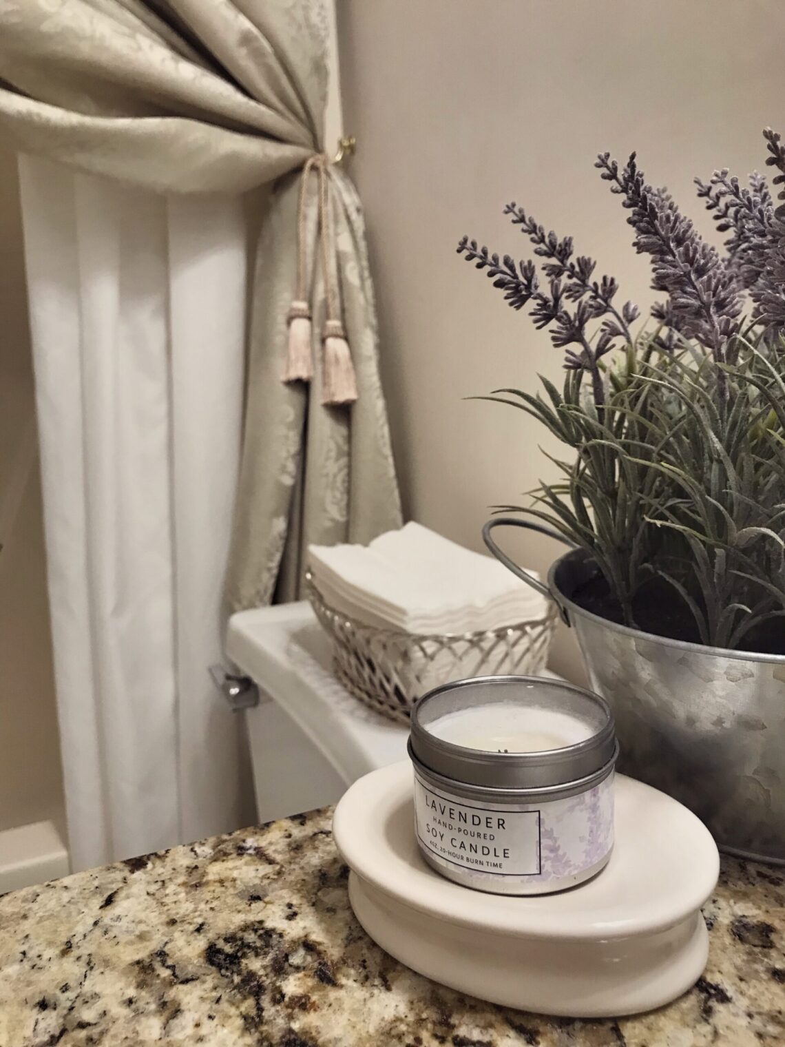 upgrade bathroom decor ideas
