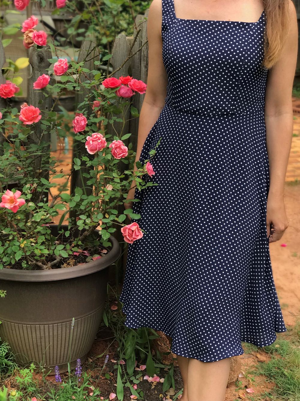 feminine classy outfit navy blue polka dot midi square neck dress